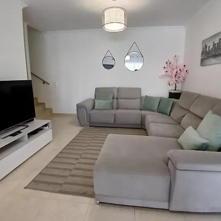 Sunny Duplex With Pool In By Lovelystay Lägenhet Albufeira