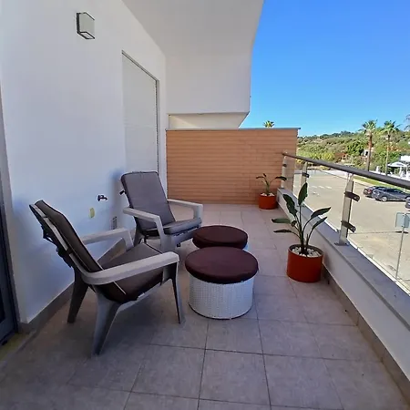 Sunny Duplex With Pool In By Lovelystay Apartment *
